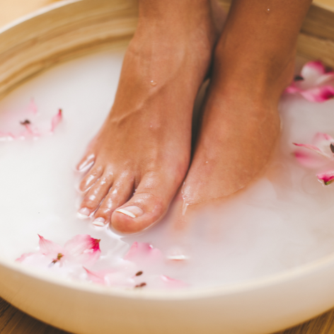 Feet Soaking in Alchemy Luxe Bath Milk Elixer Mag Elysium